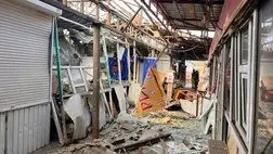 Dróntámadás ért egy nyikopoli piacot, többen meghaltak, rengeteg a sérült. Fotó: Dnipropetrovsk Regional Military Administration