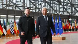 Volodimir Zelenszkijt ukrán elnök és Alberto Costa, az Európai Tanács elnöke megérkezik a csúcsra. Fotó:  Frederic Sierakowski / Európai Unió 