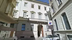 A ház ahonnan Alexander Adarics kizuhant. Fotó: Google Street View