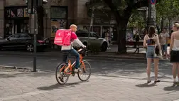 „Apámnak egy szakmája volt egész életében, nekem hat, a fiamnak pedig egyszerre hat”. Illusztráció. Fotó: Shutterstock