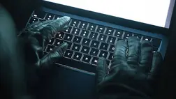 Orosz hekkerek az elmúlt hónapokban több száz e-mail-fiókot törtek fel Fotó: AFP