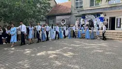 Ballagási ünnepség a Beregszászi Zrínyi Ilona Líceumban - Soha ne adjátok fel a reményt