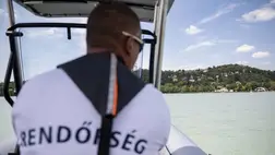 Fejbe lőtt holttestet találtak a Balatonban. A kiemelt kép illusztráció. (Fotó: MTI/Bodnár Boglárka )