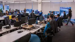 Alkalmazottak dolgoznak a Maluuba irodájában Waterloóban 2015. december 16-án. Fotó: James MacDonald / Bloomberg via Getty Images