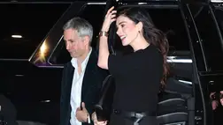 Ő Anne Hathaway ritkán látott férje: Adammel már 17 éve elválaszthatatlanok