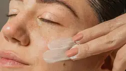 8 természetes módszer, amivel teltebb lesz az arcbőröd – injekciók nélkül