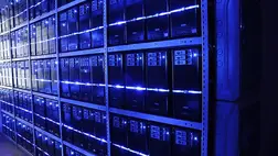 Napenergiával működő, a mesterséges intelligenciát működtető adatközpontokat helyezne a világűrbe a Google. Illusztráció. Fotó:Wikimedia Commons