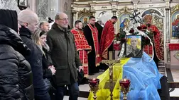 A Donyeck megyében elesett Vaszil Szavcsinectől február 23-án vettek végső búcsút Klacsanóban. Fotó: Suspilne