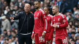 Brutális rekord felé robog Arne Slot és a Liverpool