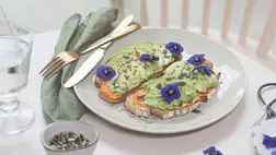 8 ehető virág, amit a kertből egyenesen a tányérodra tehetsz