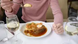 Ez az egyszerű étkezési szokás segíthet, hogy többet fogyjon