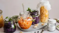 Ez az 5 fermentált élelmiszer sokkal jobb az emésztőrendszerednek, mint a drága kapszulák