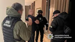 100 millió dolláros csalás és kamu halál:  Ungváron fogták el a körözött hackert. Fotó: Ukrán Nemzeti Rendőrség