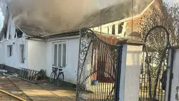 Kályhatűz miatt keletkezett lakástűz Tiszaújlakon – nagyobb baj is lehetett volna. Fotó: DSZNSZ