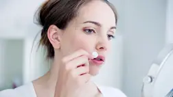 Ajakherpesz: miért jön ki folyton? 