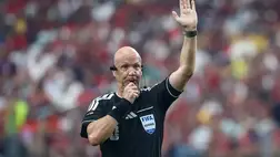 Visszavonult Anthony Taylor, a Premier League legendás játékvezetője