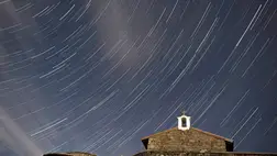 Hétfő éjjel tetőzik a Leonidák meteorraj. Illusztráció. Fotó: MTI/EPA/Pedro Puente Hoyos