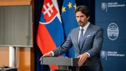 Robert Kalinák (Fotó: MTI/EPA/Jakub Gavlák)