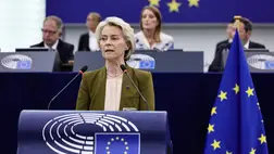 Ursula von der Leyen, az Európai Bizottság elnöke felszólal az Európai Parlament (EP) strasbourgi székházában 2025. szeptember 10-én (Fotó: MTI/EPA/Ronald Wittek)
