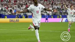 Az angol Marcus Rashford ünnepel, miután gólt lőtt a 2026-os labdarúgó-világbajnokság L csoportja első fordulójának Anglia-Horvátország mérkőzésén a dallasi AT&T Stadionban 2026. június 17-én. MTI/EPA/Jeffrey McWhorter
