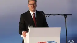 Aleksandar Vucic szerb elnök beszél a kormányzó Szerb Haladó Párt belgrádi nagygyűlésén 2026. június 27-én.  MTI/EPA/Andrej Cukic