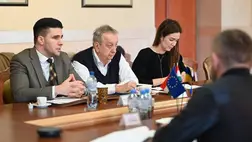 A Kárpátaljai Megyei Katonai Adminisztrációban tárgyaltak Magyarország Főkonzulátusának képviselőivel