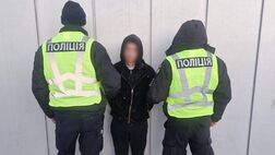 A kárpátaljai rendőrség őrizetbe vett egy 23 éves férfit, aki növényi eredetű kábítószert árusított. Fotó: Ukrán Nemzeti Rendőrség