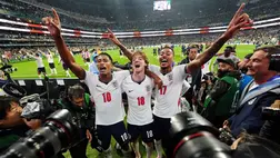 Angol játékosok ünnepelnek a 2026-os labdarúgó-világbajnokság nyolcaddöntőjének Anglia-Mexikó mérkőzése után a mexikóvárosi Azték Stadionban 2026. július 5-én. Anglia 3-2-re győzött. MTI/EPA/EFE/José Mendez