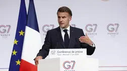 Emmanuel Macron francia elnök beszél a világ iparilag legfejlettebb hét államát tömörítő csoport, a G7 csúcstalálkozóját lezáró sajtótájékoztatón a franciaországi Évian-les-Bains-ban 2026. június 17-én. MTI/EPA/Yoan Valat