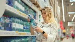 Meglepő igazság az ízesített mentes vizekről és a csontokról