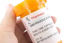 Figyelem: súlyos mellékhatásokat azonosítottak a magyarok körében népszerű gyógyszernél!