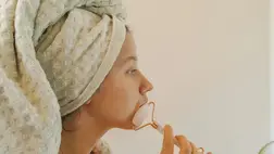 5 hétköznapi rituálé, amitől sokkal kipihentebbnek tűnik az arcod