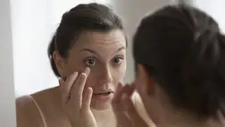 A vesebetegség 4 látható tünete a szemen és a környékén: ezeket nem szabad félvállról venni