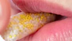 Csonttörés és májkárosodás lehet a vége: ezek a legveszélyesebb vitaminok