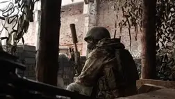 Újabb ukrán katona vesztette életét, egy másik pedig megsebesült tüzérségi támadásokban az elmúlt napban a Donyec-medencei fronton