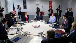 A Hetek és az EU aggodalmukat fejezték ki az orosz haderőösszevonás miatt az ukrán határ mentén