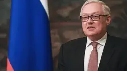 Orosz diplomata: a NATO puskaporos hordóvá változtatja Ukrajnát