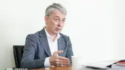 Tkacsenko: előbb a képviselőket kell megbírságolni a nyelvtörvény megsértése miatt