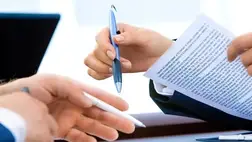 Ukrajnában a bankok a kölcsönszerződésekben nem használhatják az apró betűs részt