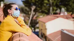 Fényvédelem a maszk alatt: miért fontos most is?