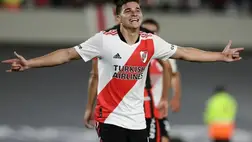 Európa topcsapatai sorban állnak az argentin csodagyerekért