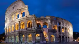 Beszöktek egy sörre éjszaka a római Colosseumba amerikai turisták