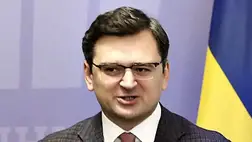 Kuleba: Kijev megengedi az orosz diplomatáknak az őrizetbe vett szakadár fegyveres meglátogatását
