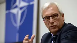 Orosz külügy: Moszkva nem hisz a NATO-nak diplomatái kiutasítása után 
