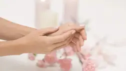 Ha itt masszírozod a kezed, elmúlik a fájdalmad. A kézreflexológia csodái