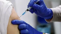 Ukrajnában november 8-tól felfüggesztik munkájukból az oltatlan tanárokat