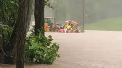 Elárasztotta a víz Maryland útjait, több diákot egy iskolabuszból kellett kimenteni