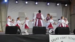 A Pro Cultura Subcarpathica (PCS) civil szervezet az elmúlt vasárnap immáron hetedik alkalommal szervezett DobóFesztet, melynek az egri vár neves védőjének szülőhelye, Szerednye adott otthont.