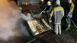 Haláboron menet közben kigyulladt egy személygépkocsi.