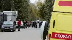 Nincs összefüggés a permi egyetemen elkövetett ámokfutás és aközött, hogy Szergej Szarapulcev, a kiemelt bűnügyekben eljáró orosz Nyomozó Bizottság (SZK) Permi területi parancsnokságának nyomozati csoportfőnöke önkezével vetett véget az életének - közölte pénteken a Kommerszant című napilap.